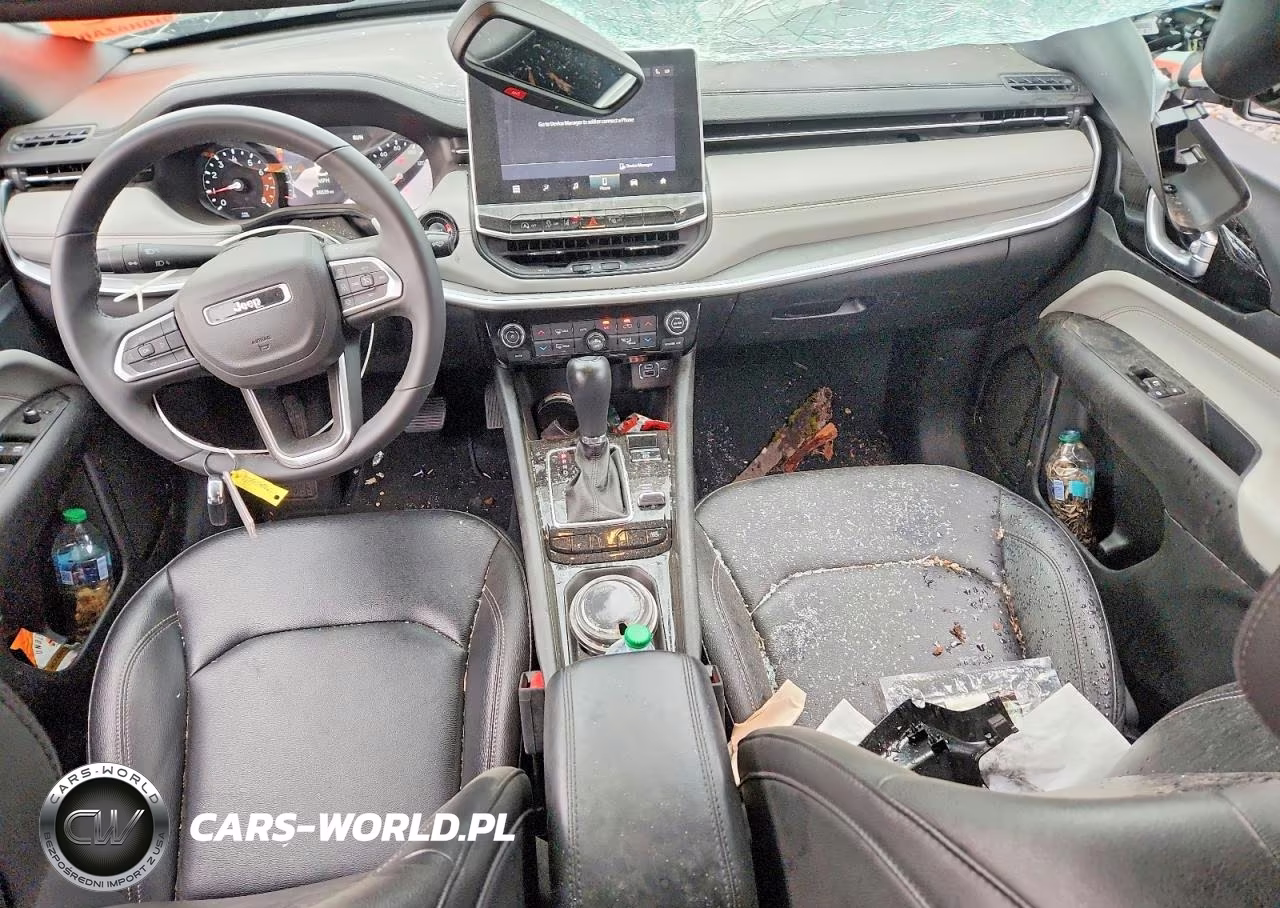 2025 Jeep Compass Limited VIN:3C4NJDCN6ST578370 - 8