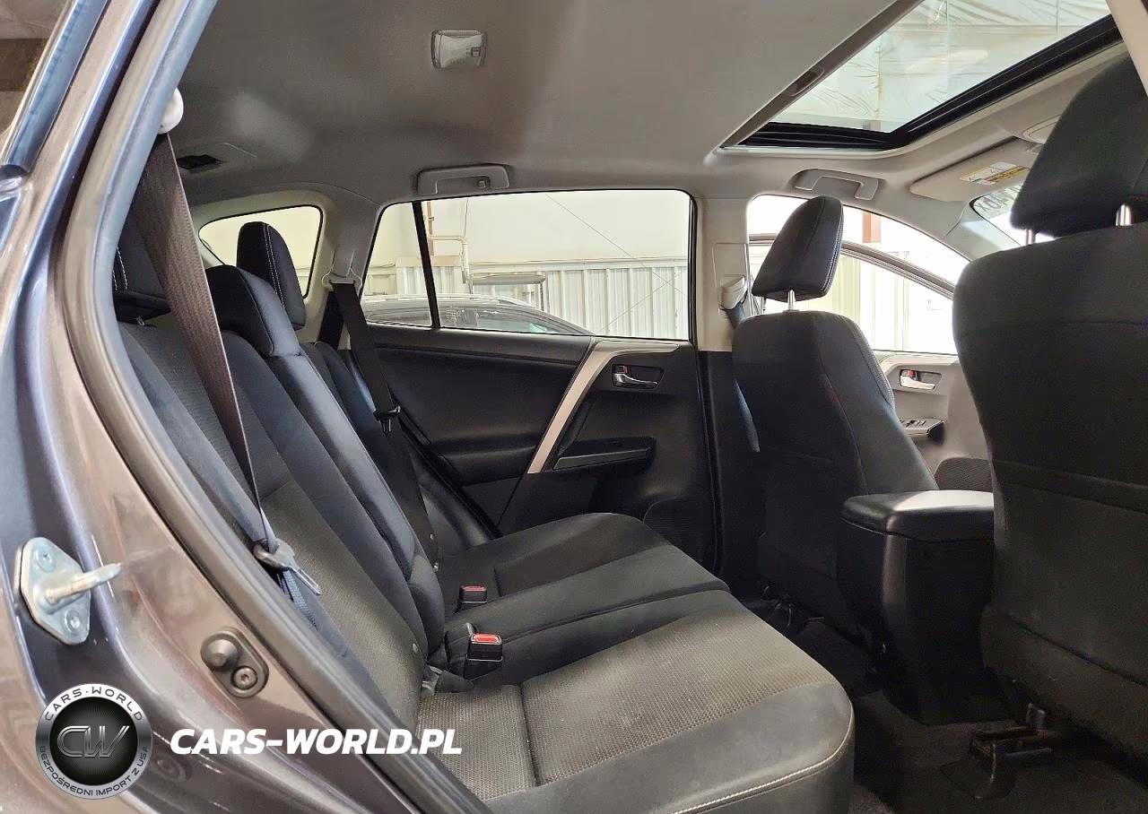 2017 Toyota Rav4 Xle VIN:JTMRFREV7HJ117479 - 11