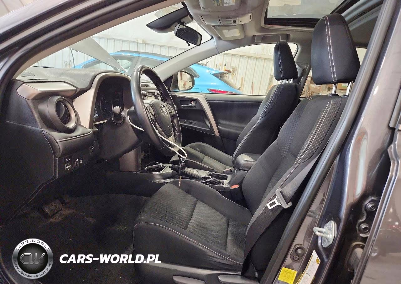 2017 Toyota Rav4 Xle VIN:JTMRFREV7HJ117479 - 7