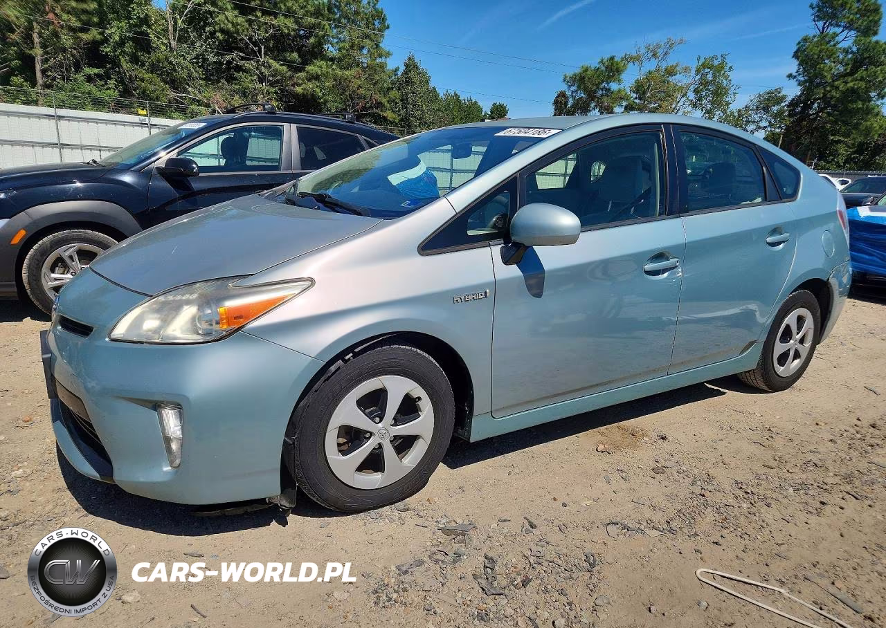 2014 Toyota Prius Two VIN:JTDKN3DU9E1752581 - 1