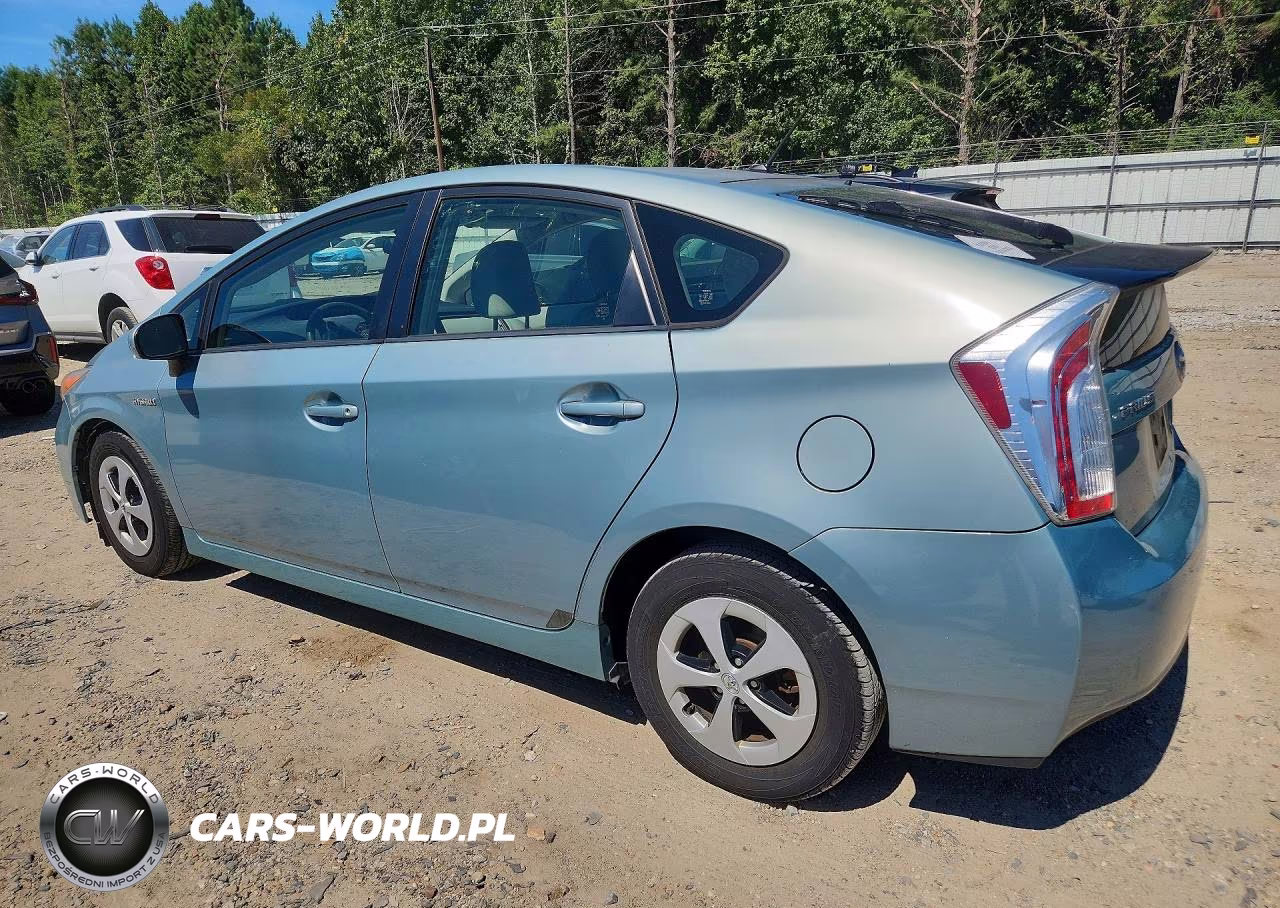 2014 Toyota Prius Two VIN:JTDKN3DU9E1752581 - 2