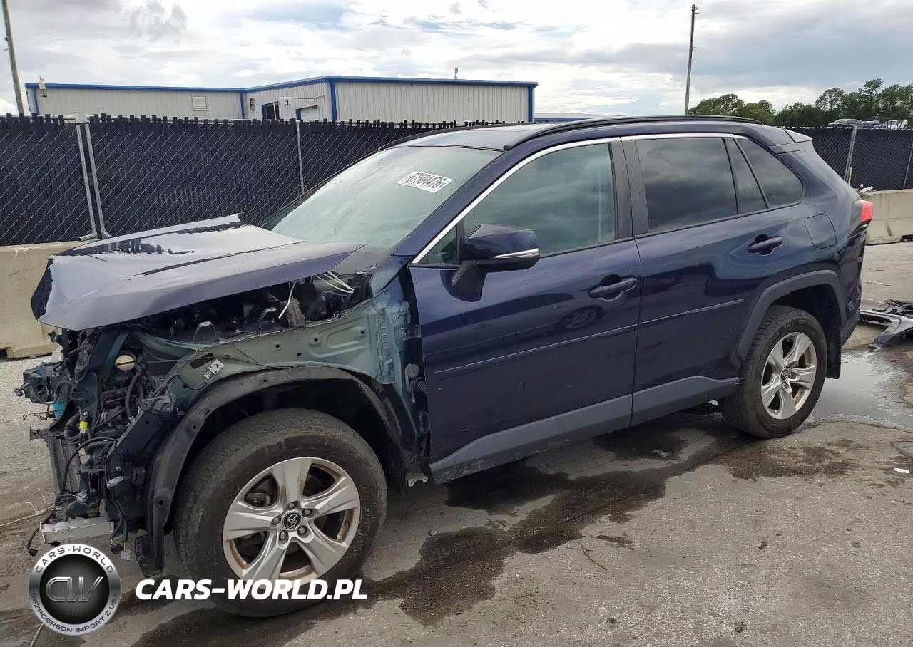 2020 Toyota Rav4 Xle – zdjęcie 1 z 14