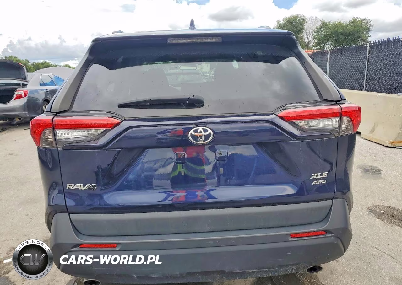 2020 Toyota Rav4 Xle VIN:2T3P1RFV2LW098807 - 6