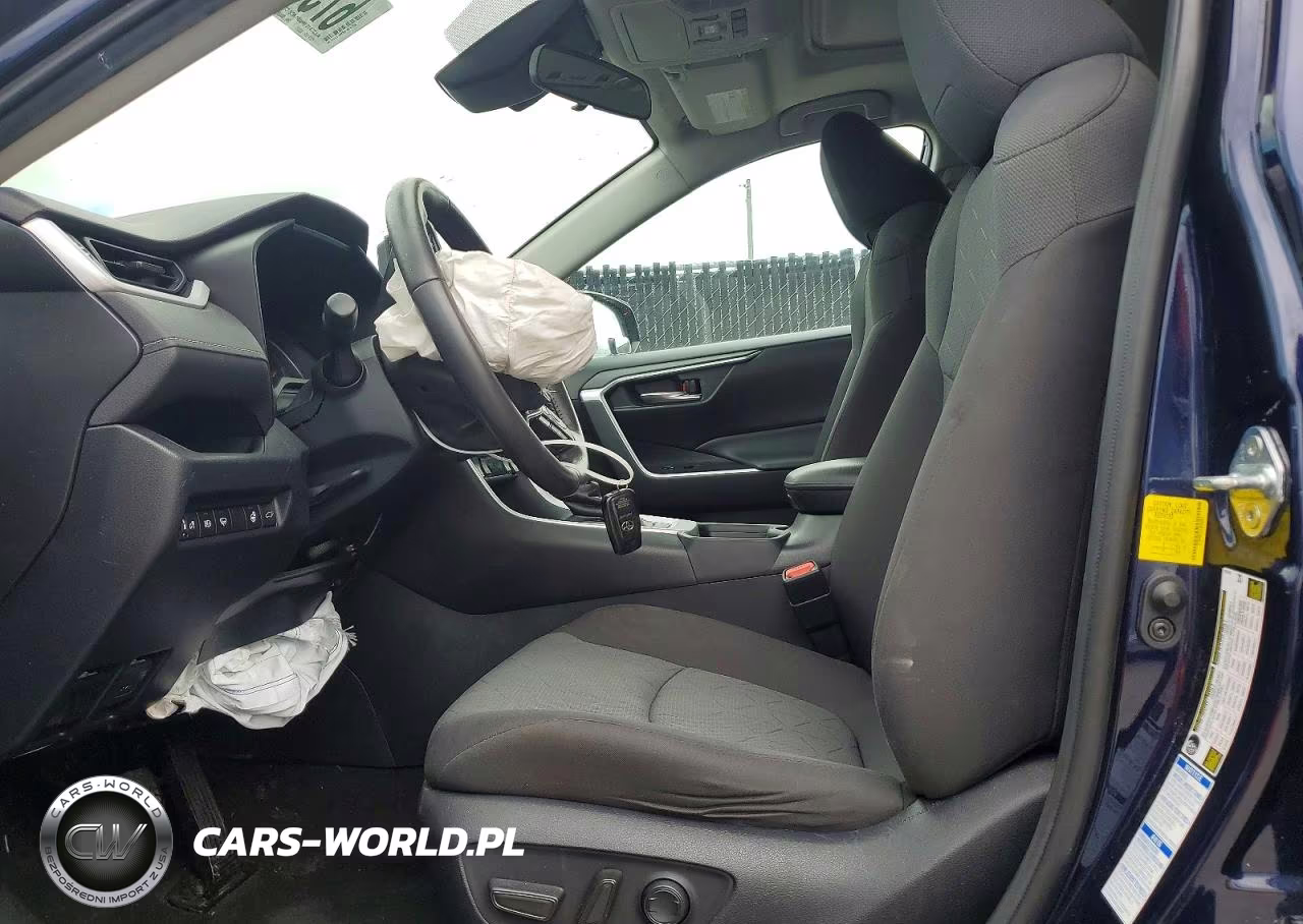 2020 Toyota Rav4 Xle VIN:2T3P1RFV2LW098807 - 7