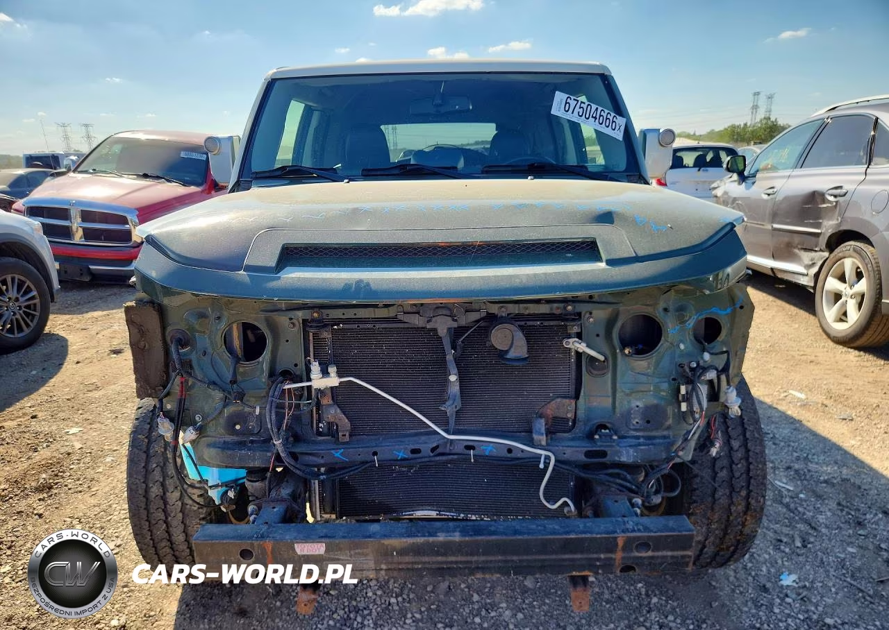 2014 Toyota Fj Cruiser Base VIN:JTEBU4BF8EK188148 - 5