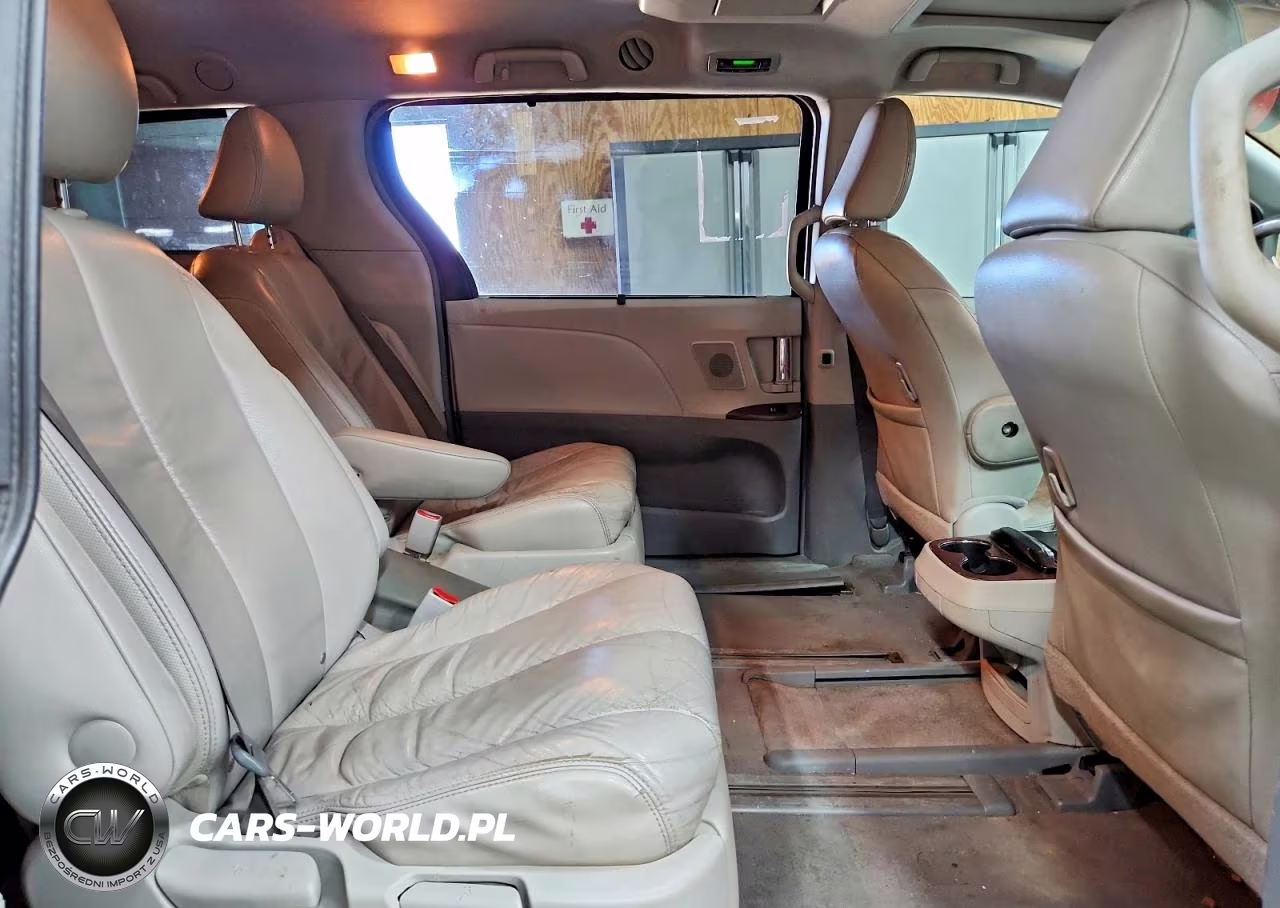 2011 Toyota Sienna Xle 7-Passenger VIN:5TDDK3DC1BS007198 - 11