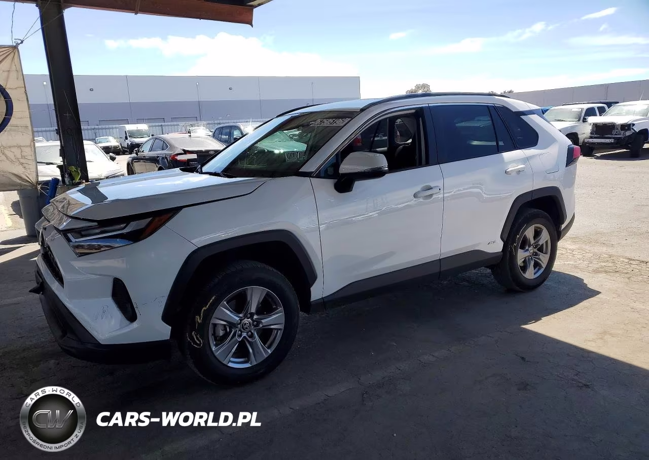 2025 Toyota Rav4 Hybrid Xle – zdjęcie 1 z 13