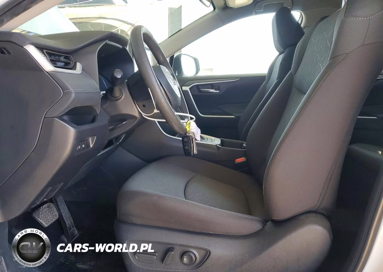2025 Toyota Rav4 Hybrid Xle VIN:4T3RWRFV6SU176384 - 7