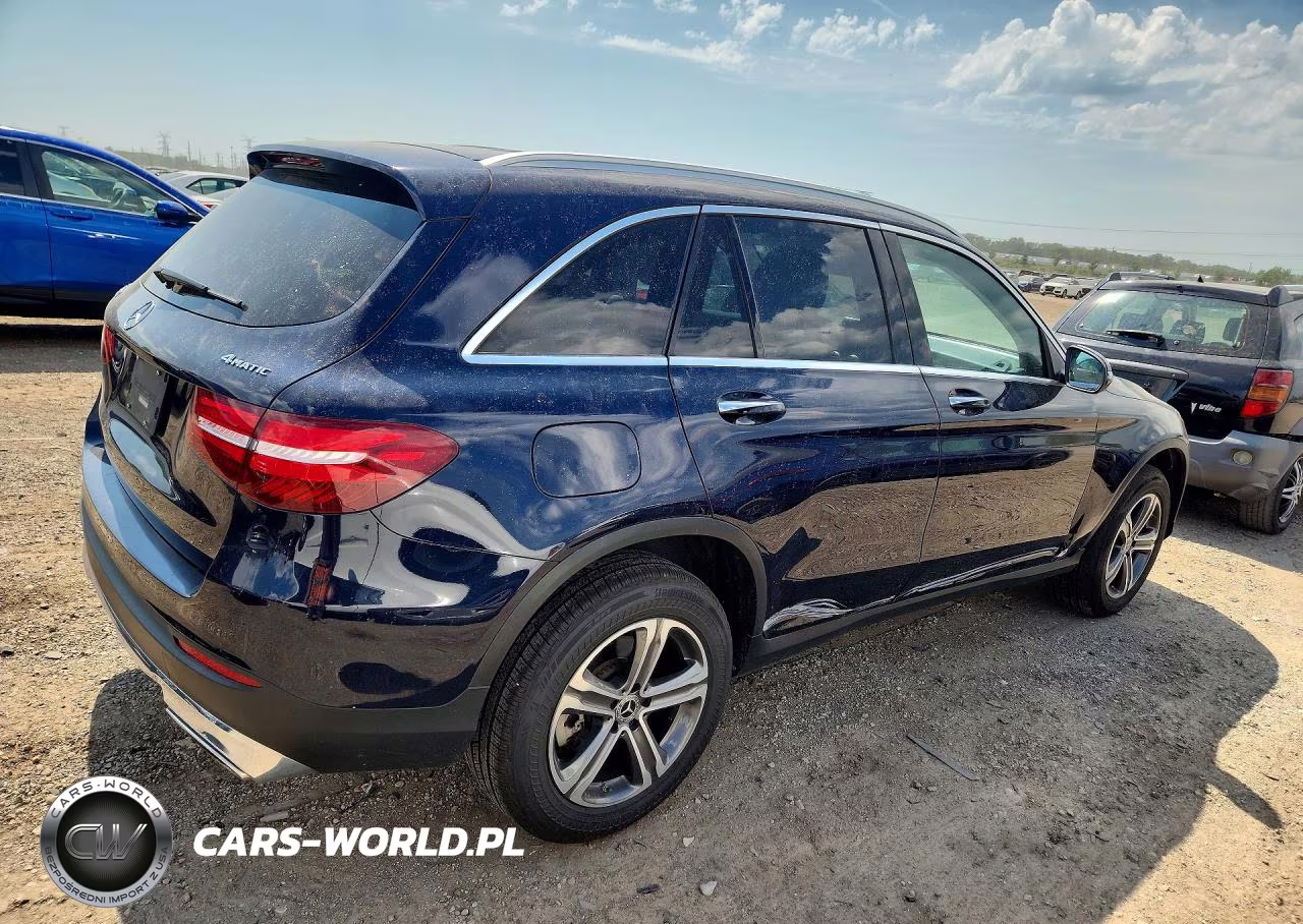 2017 Mercedes-Benz Glc 300 4Matic VIN:WDC0G4KBXHV005071 - 3