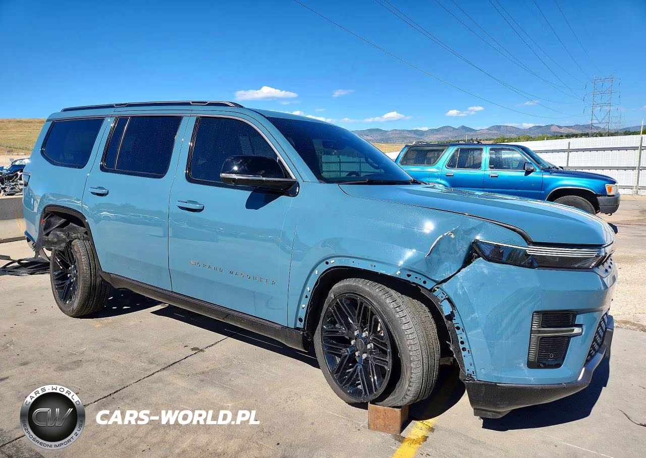 2026 Jeep Grand Wagoneer Limited VIN:1C4SJVBP4TS174806 - 4