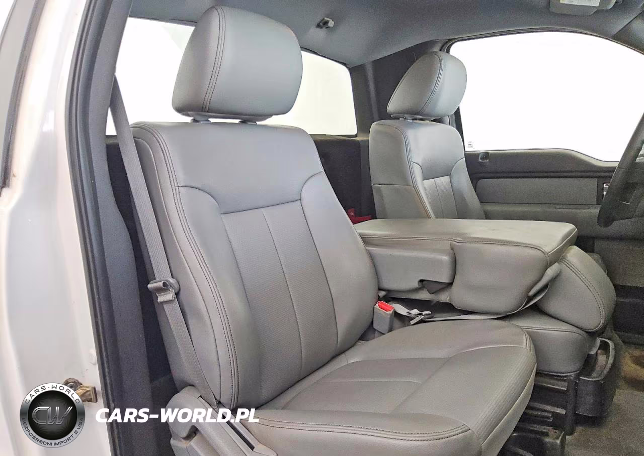 2014 Ford F150 VIN:1FTMF1EM6EKF94896 - 10