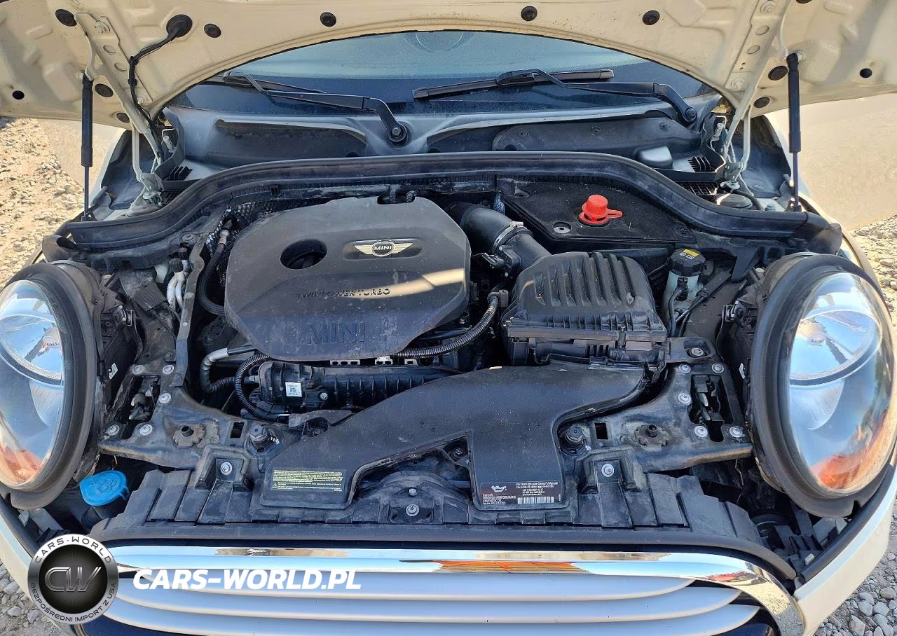 2015 Mini Cooper VIN:WMWXM5C51F3A58942 - 11