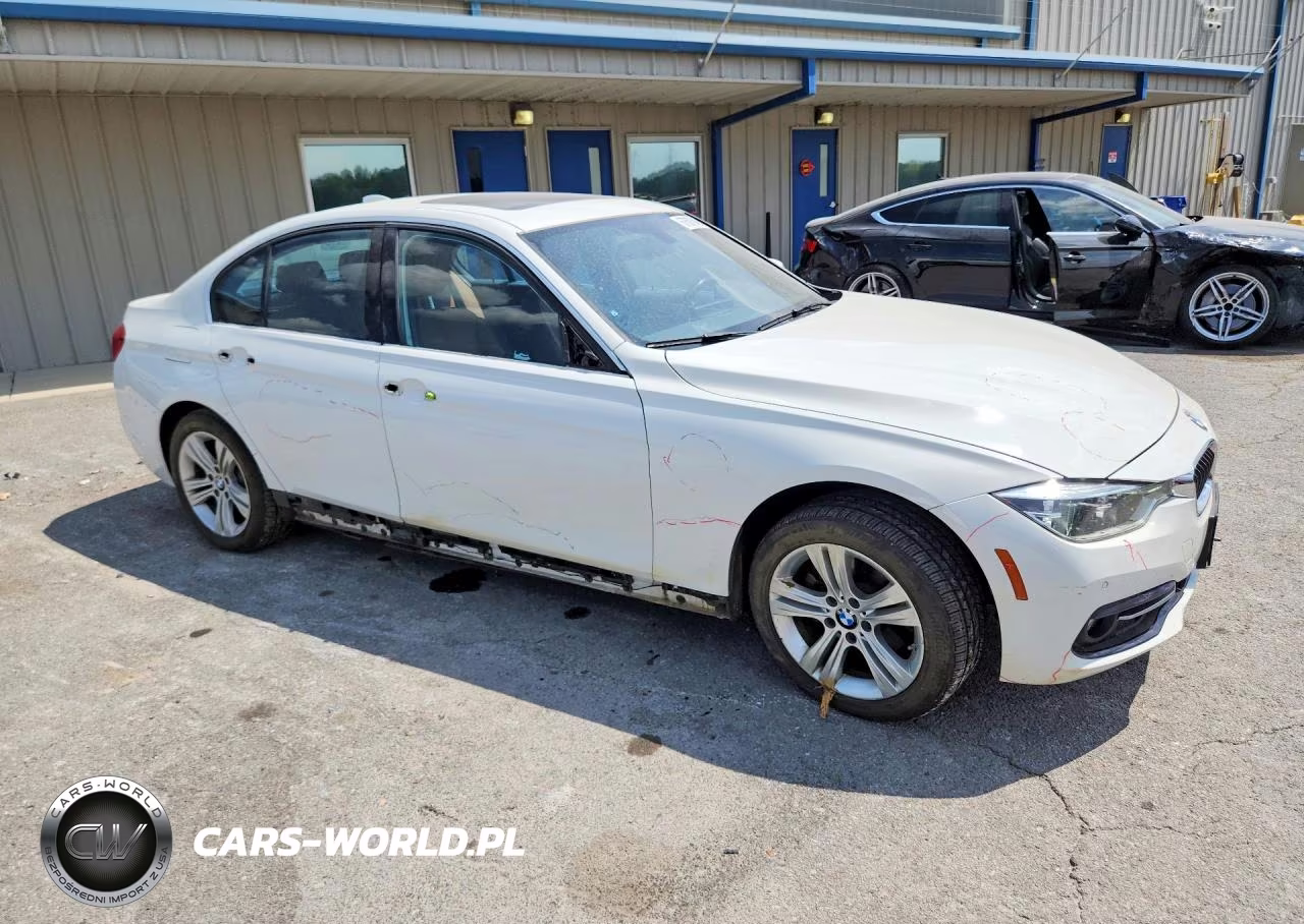 2017 BMW 330 Xi VIN:WBA8D9G38HNU62281 - 4