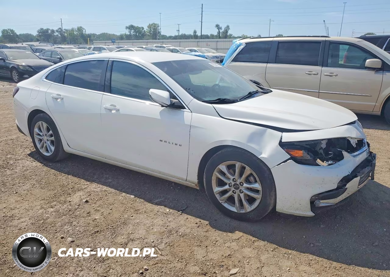 2016 Chevrolet Malibu Lt VIN:1G1ZE5STXGF265022 - 4
