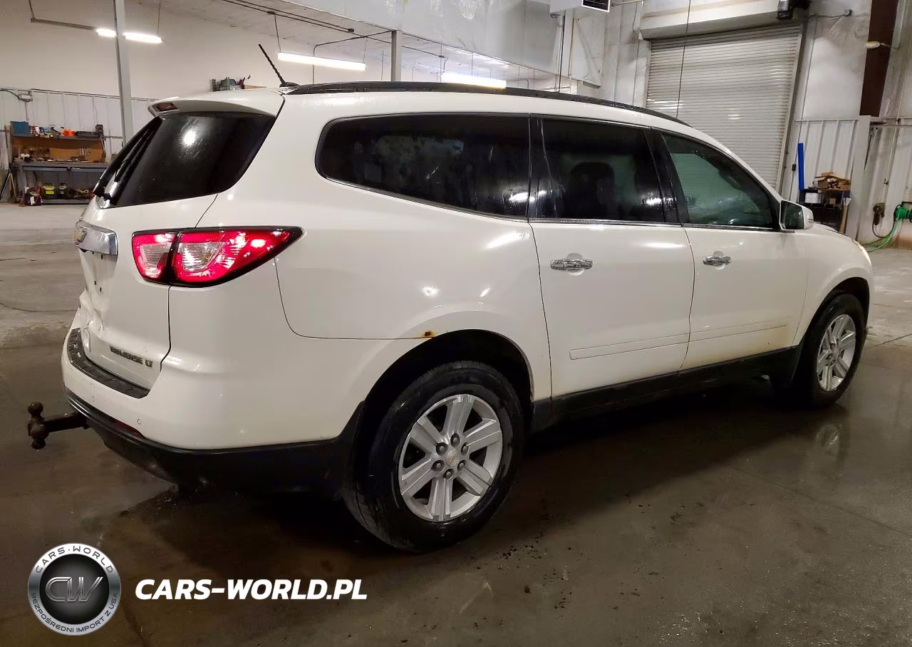 2013 Chevrolet Traverse Lt VIN:1GNKVJKD1DJ118100 - 3
