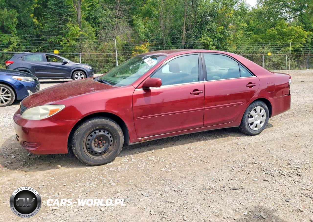 2004 Toyota Camry Le