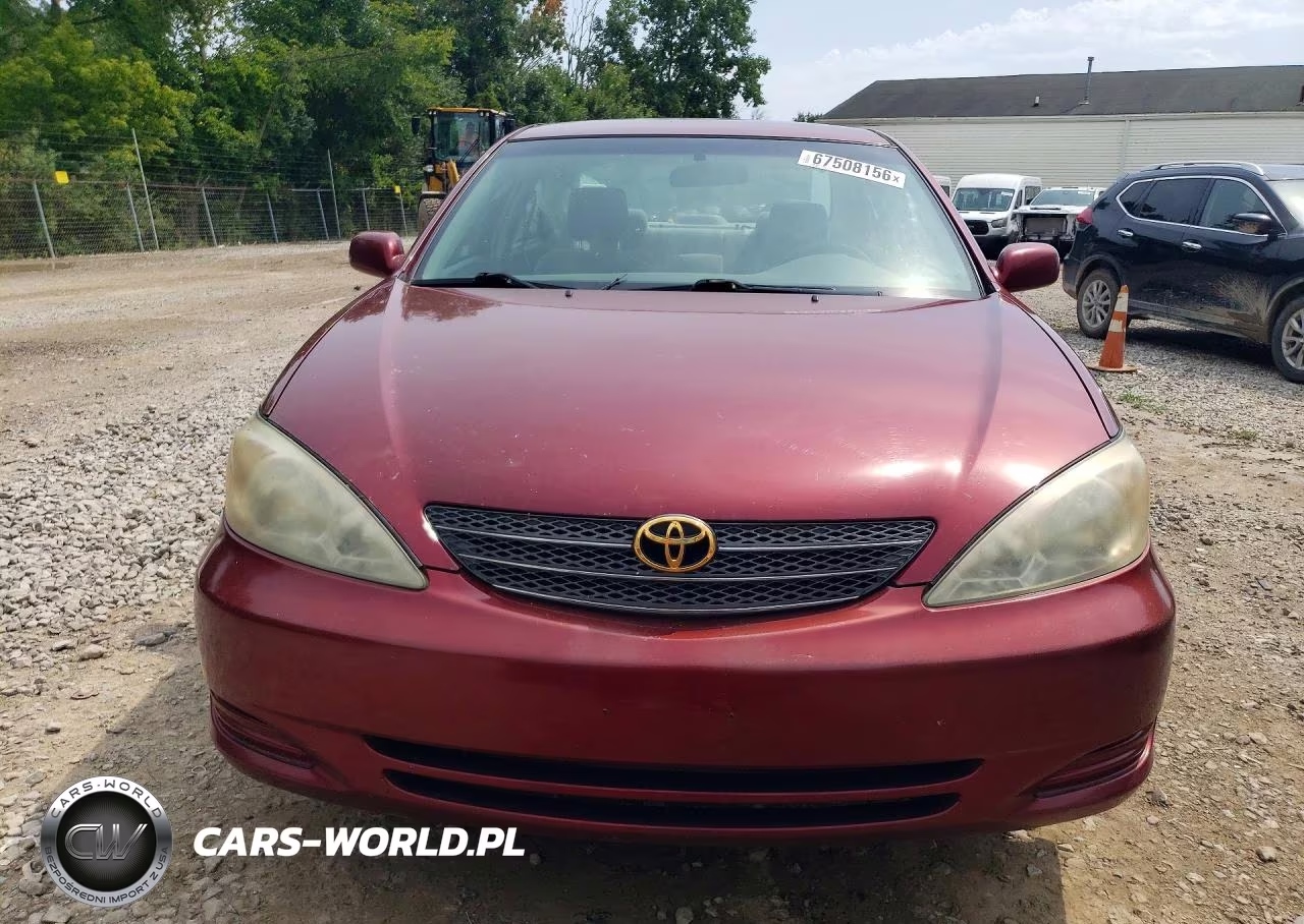 2004 Toyota Camry Le VIN:4T1BE30K64U313884 - 5