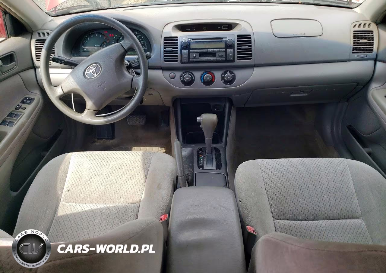 2004 Toyota Camry Le VIN:4T1BE30K64U313884 - 8