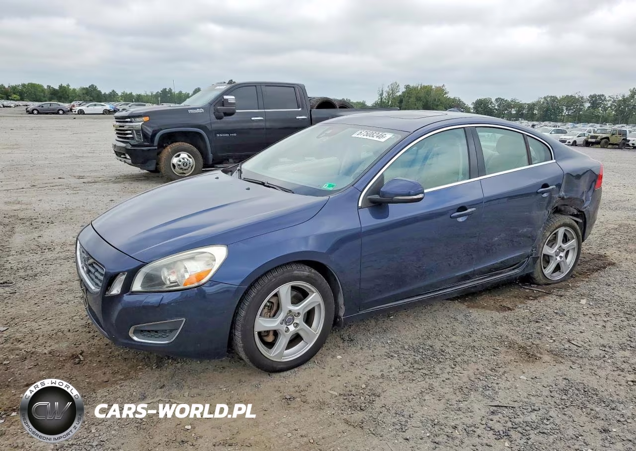 2013 Volvo S60 T5 VIN:YV1612FSXD1227976 - 1