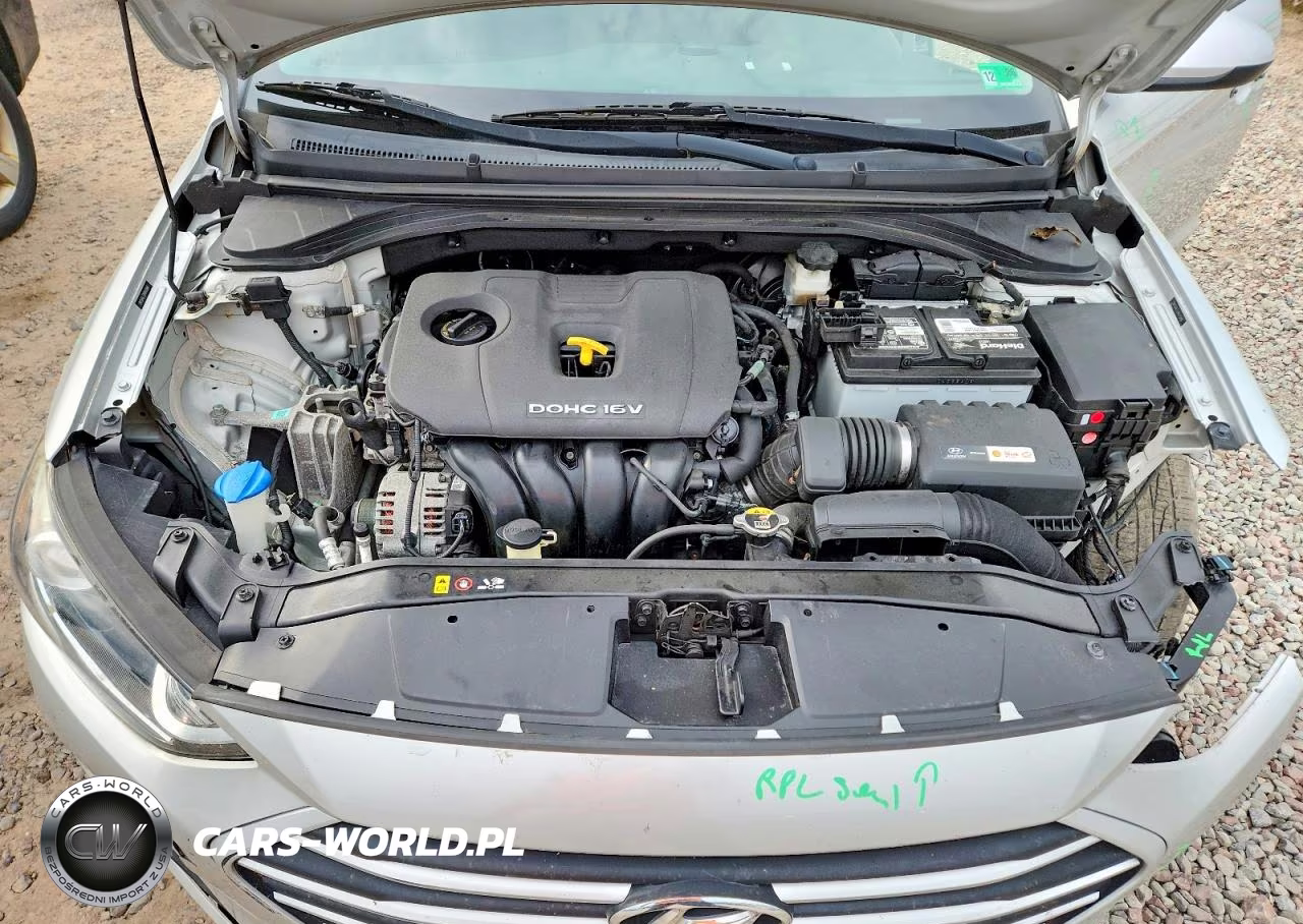2017 Hyundai Elantra Se VIN:5NPD84LF2HH143998 - 11