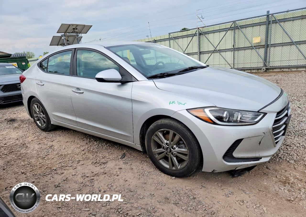 2017 Hyundai Elantra Se VIN:5NPD84LF2HH143998 - 4
