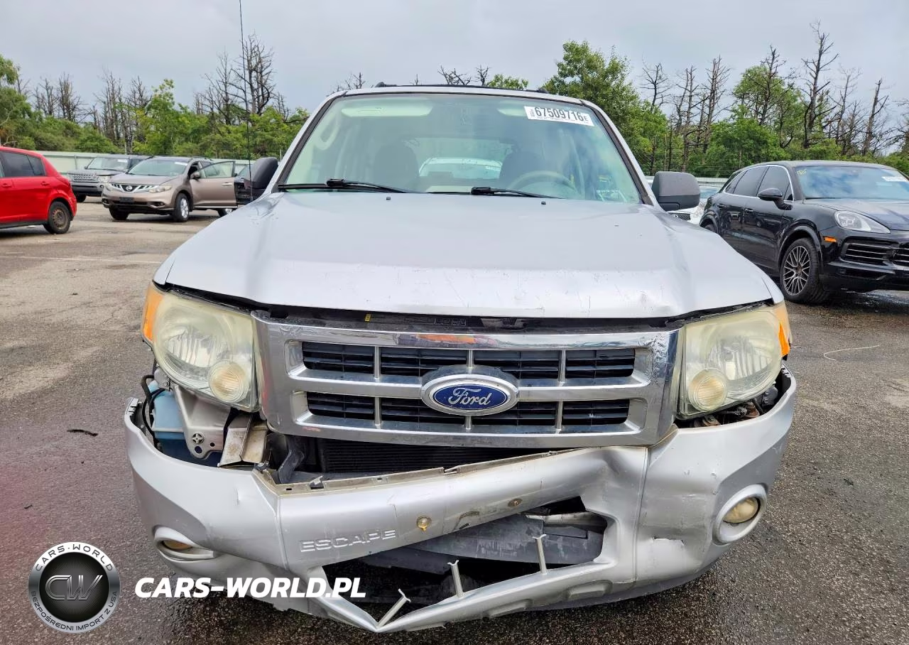 2010 Ford Escape Xls VIN:1FMCU0C74AKB95807 - 5