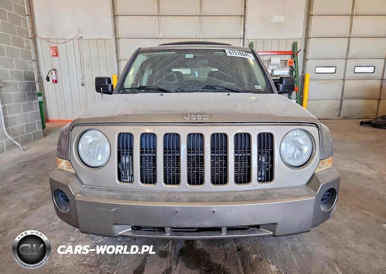 2008 Jeep Patriot Sport VIN:1J8FT28068D637327 - 5