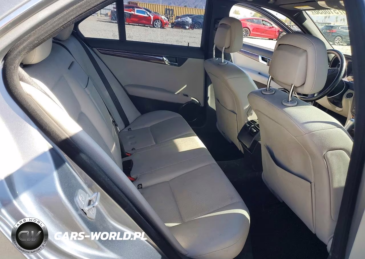 2009 Mercedes-Benz C 300 VIN:WDDGF54X49R073744 - 10