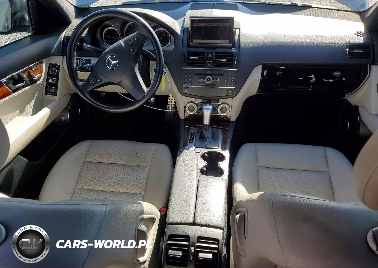 2009 Mercedes-Benz C 300 VIN:WDDGF54X49R073744 - 8