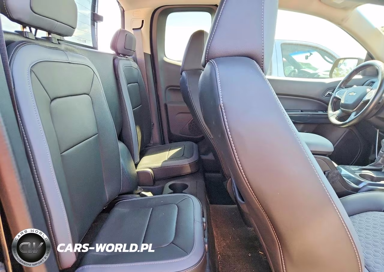2016 Chevrolet Colorado Z71 VIN:1GCHTDE31G1215203 - 10