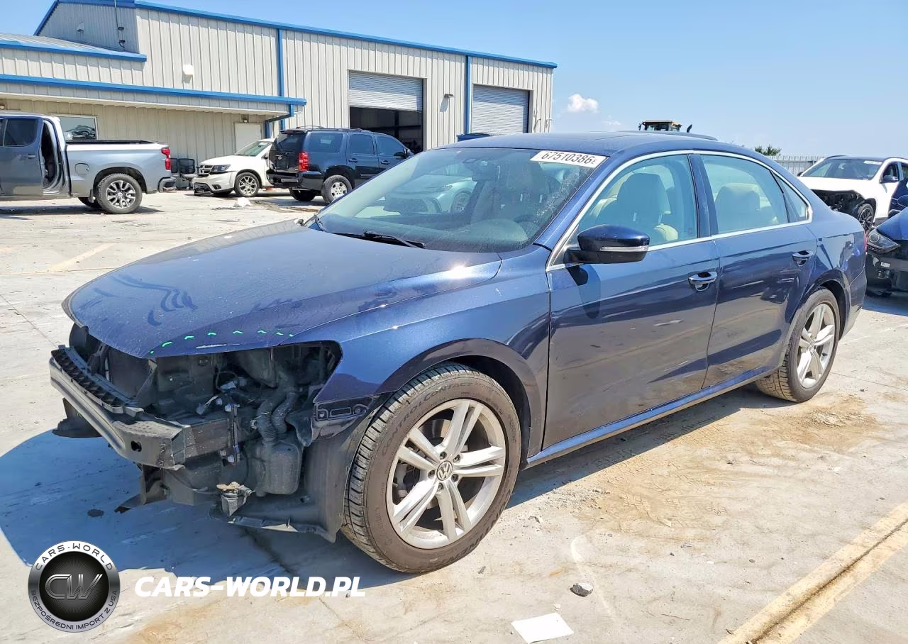 2015 Volkswagen Passat Se VIN:1VWBV7A37FC028054 - 1