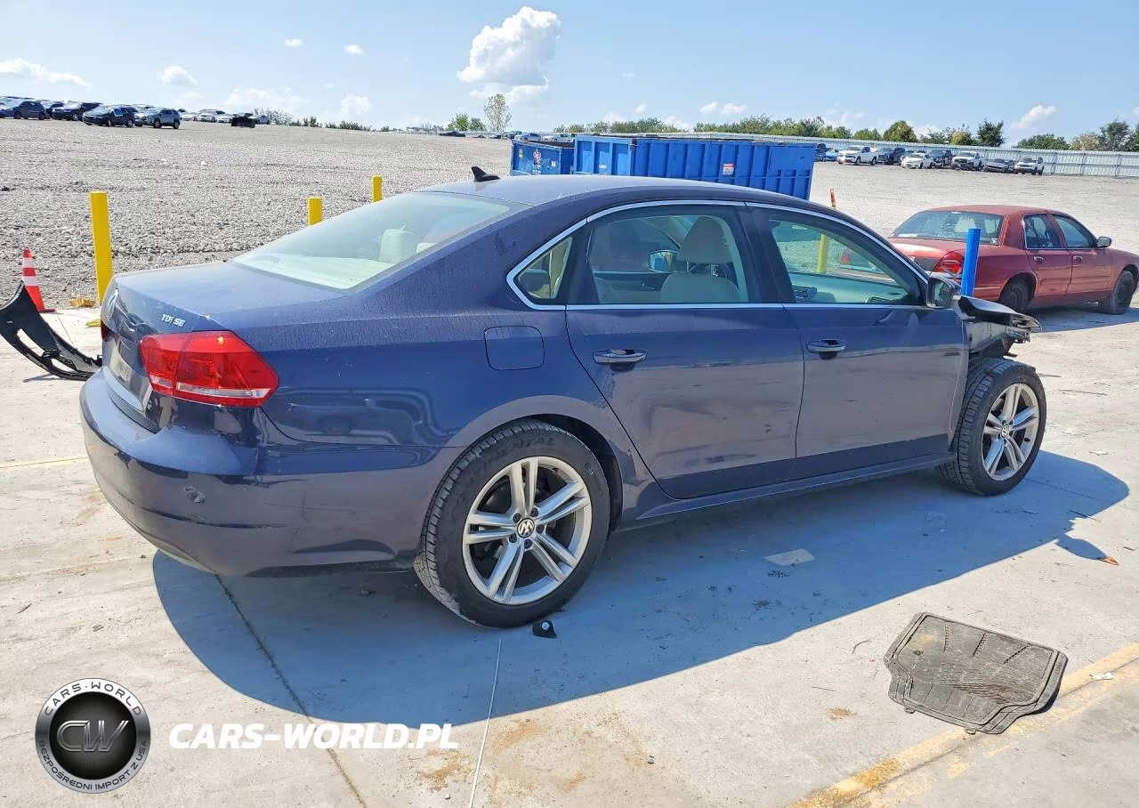 2015 Volkswagen Passat Se VIN:1VWBV7A37FC028054 - 3