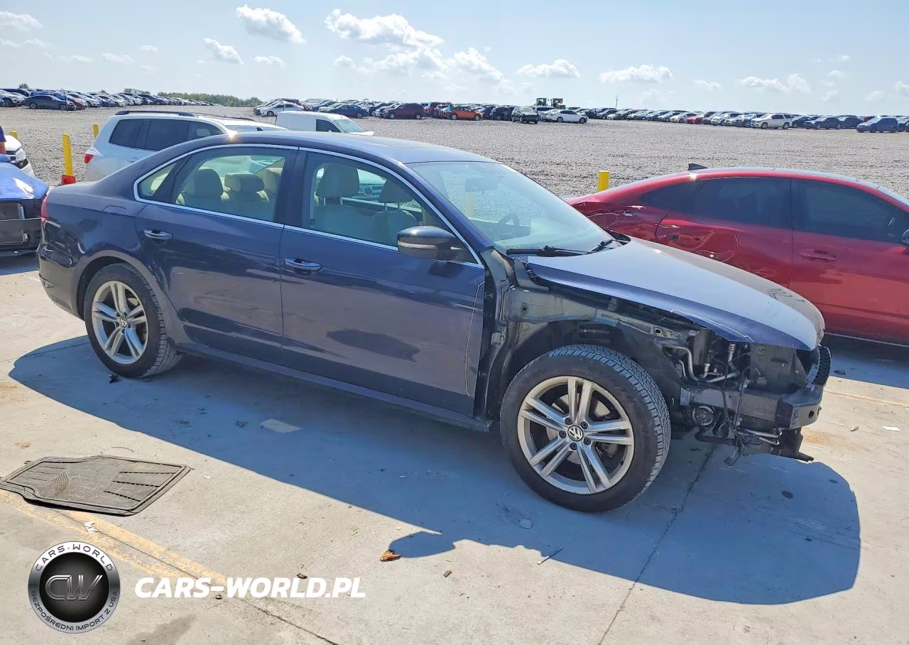 2015 Volkswagen Passat Se VIN:1VWBV7A37FC028054 - 4