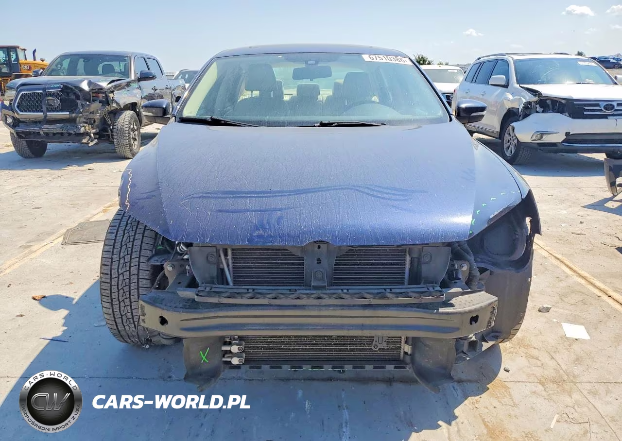 2015 Volkswagen Passat Se VIN:1VWBV7A37FC028054 - 5