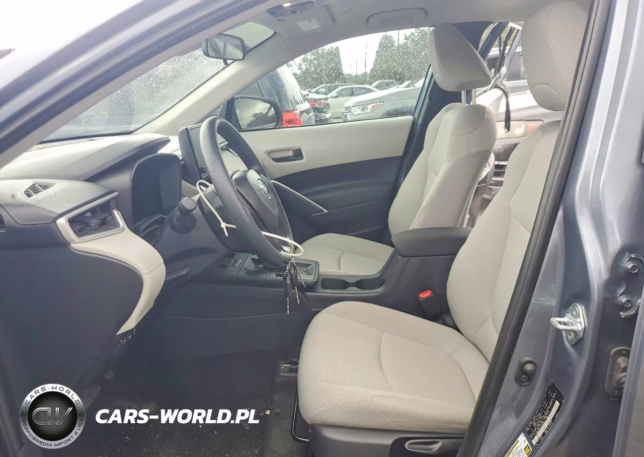 2026 Toyota Corolla Cross L VIN:7MUAAAAG4TV158190 - 7