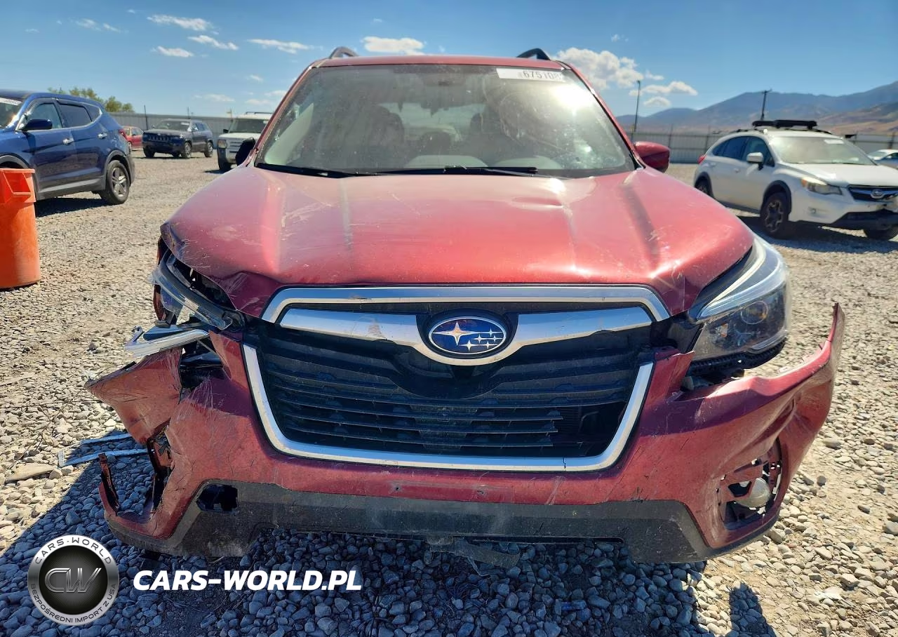 2021 Subaru Forester Premium VIN:JF2SKAFC8MH537217 - 5