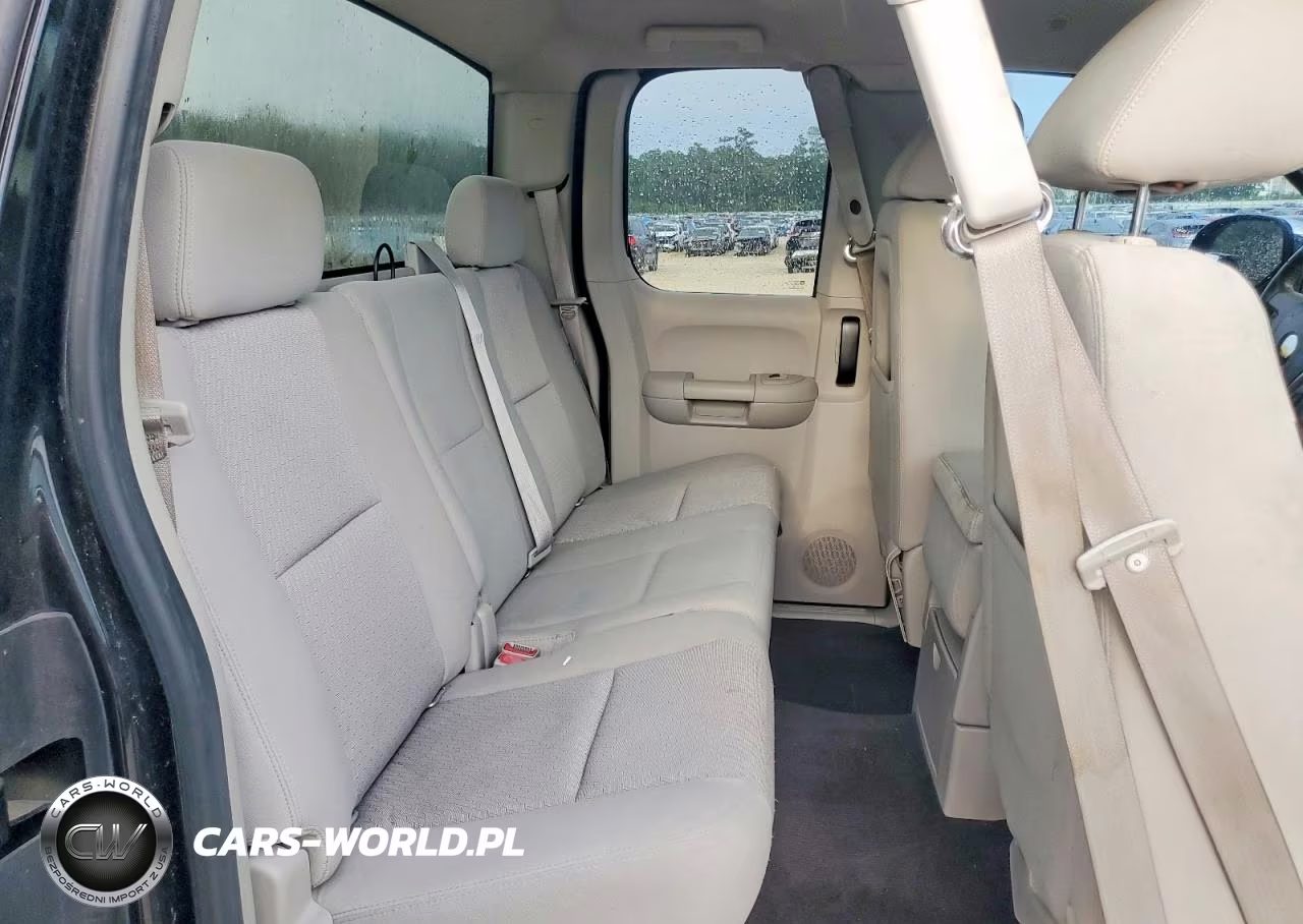 2011 Chevrolet Silverado C1500 Lt VIN:1GCRCSE06BZ212306 - 10