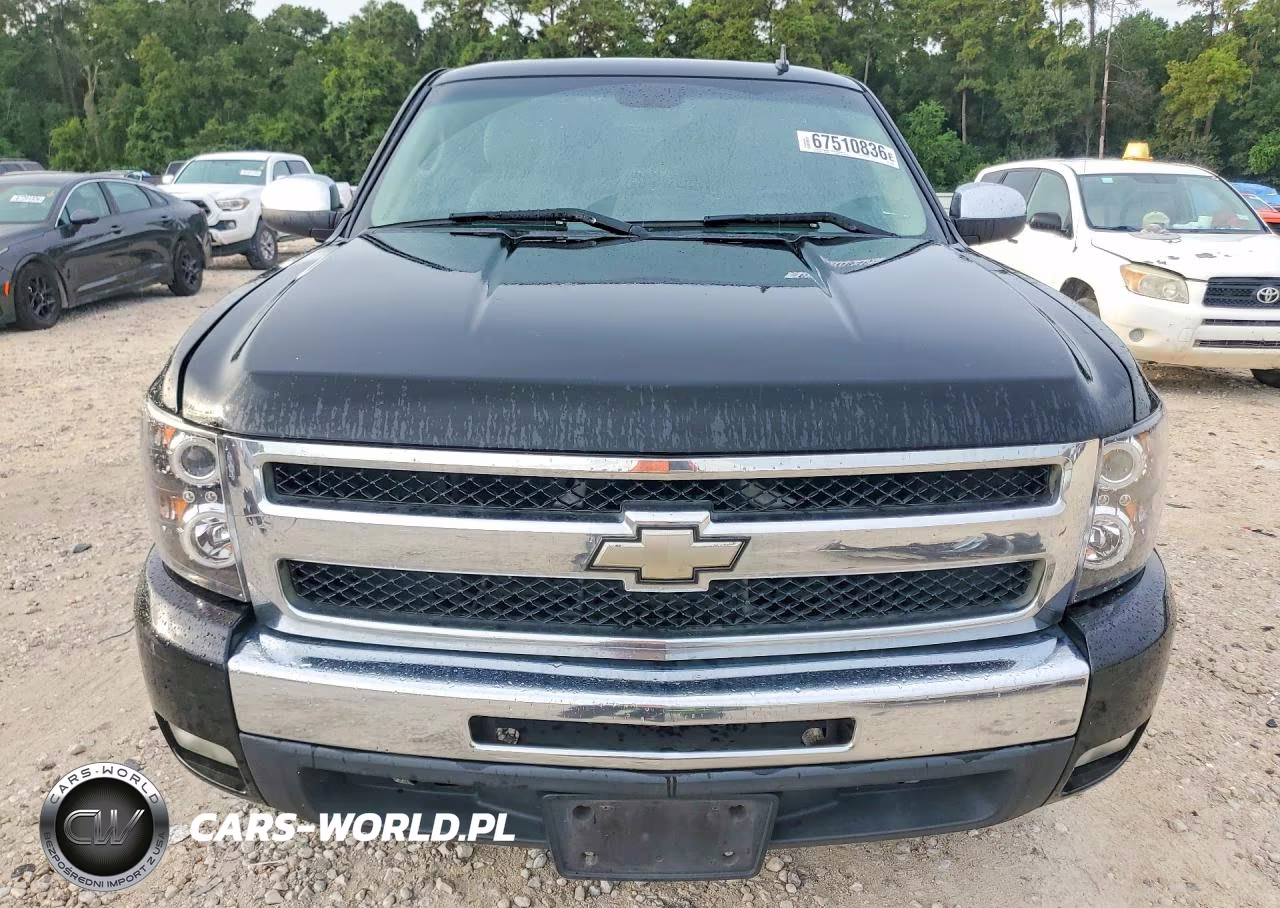 2011 Chevrolet Silverado C1500 Lt VIN:1GCRCSE06BZ212306 - 5