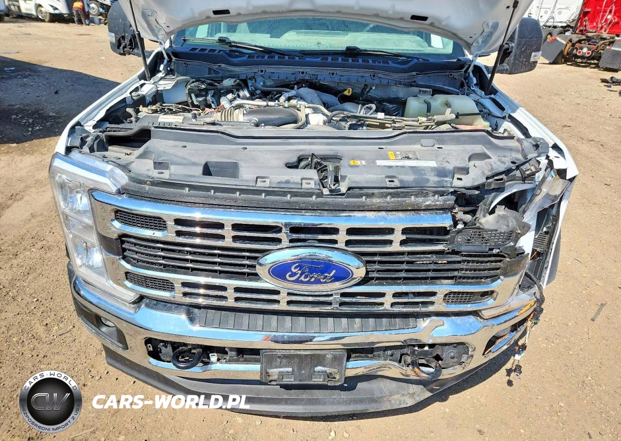 2025 Ford F450 Super Duty VIN:1FDUF4HT0SDA08693 - 12