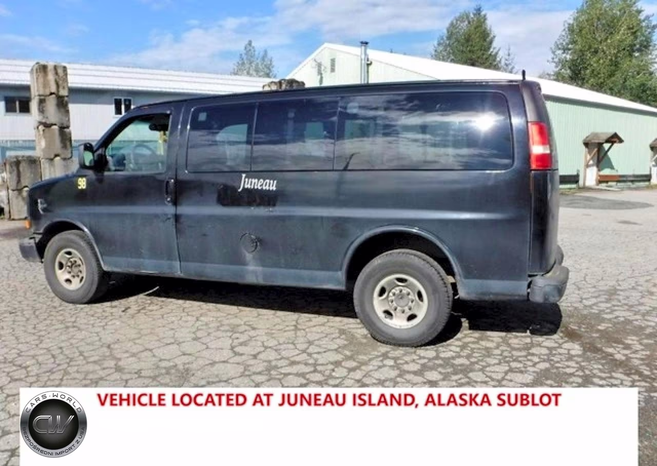 2003 Chevrolet Express G2500 VIN:1GAGG25U331232715 - 3