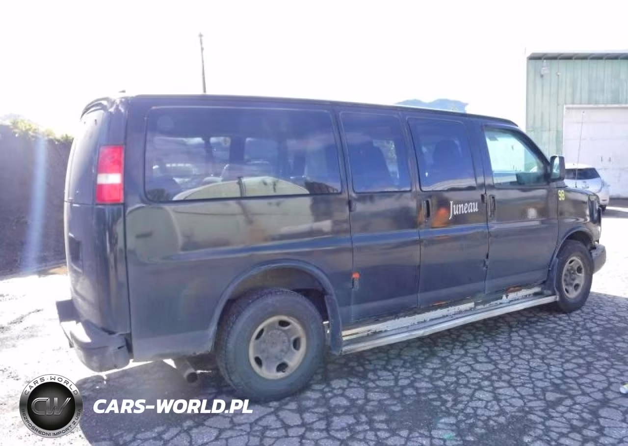 2003 Chevrolet Express G2500 VIN:1GAGG25U331232715 - 4