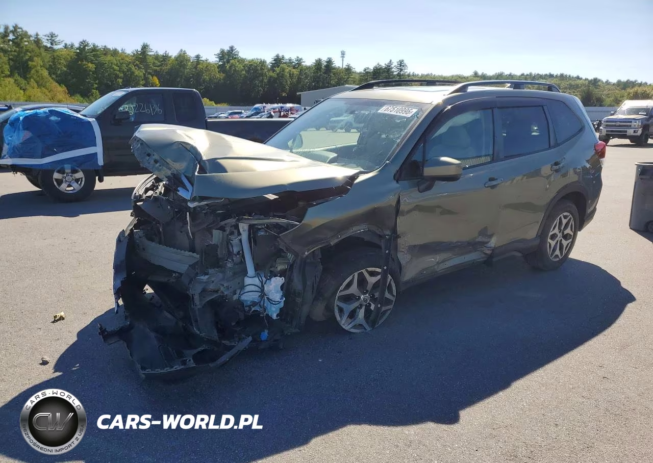 2020 Subaru Forester Premium VIN:JF2SKAJC3LH543173 - 1