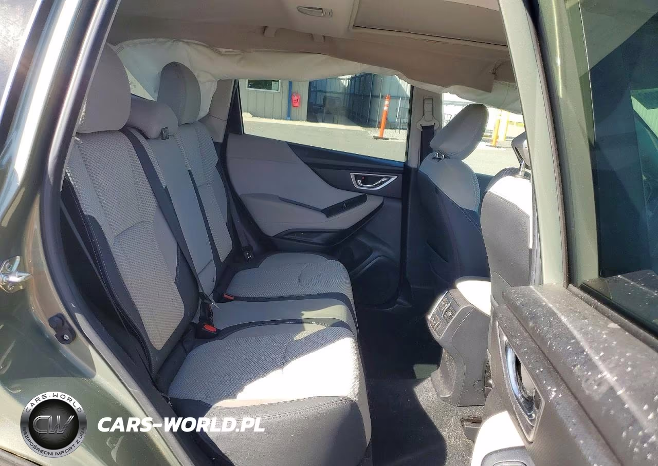 2020 Subaru Forester Premium VIN:JF2SKAJC3LH543173 - 10