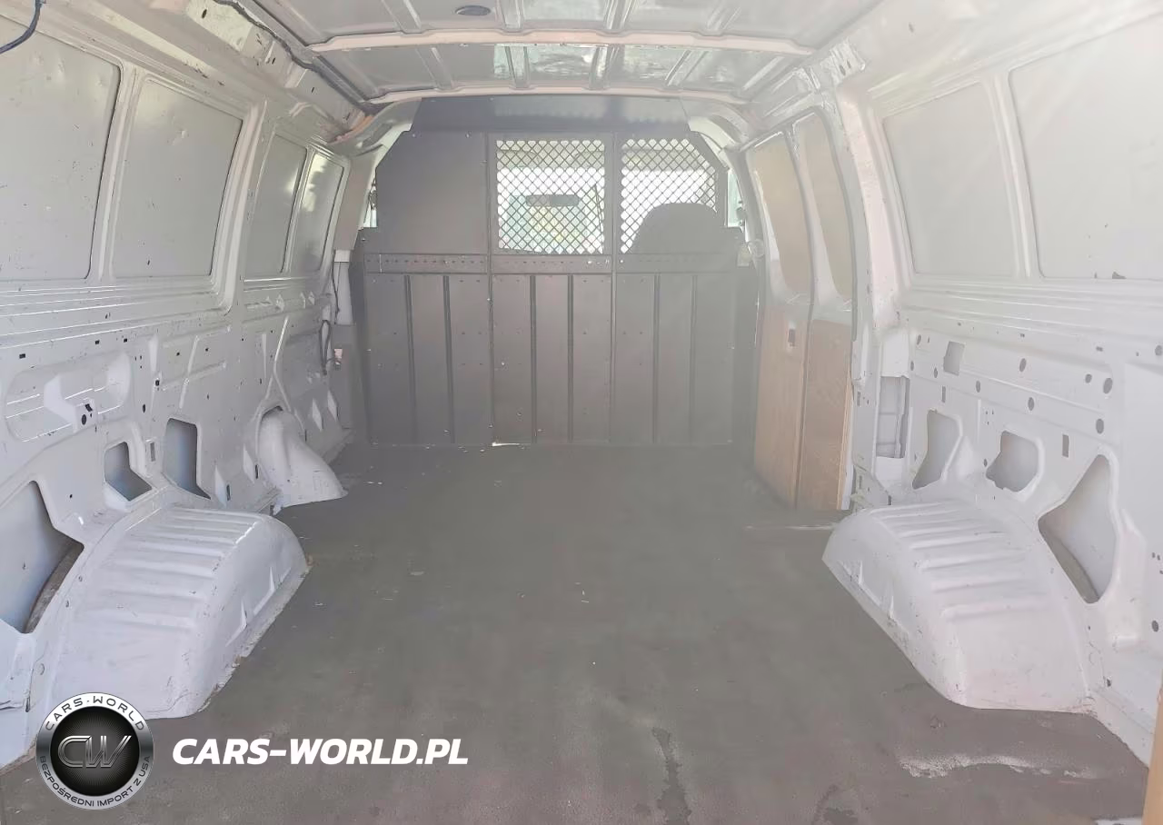 2003 Ford E250 Delivery Van VIN:1FTNE24203HB12124 - 10
