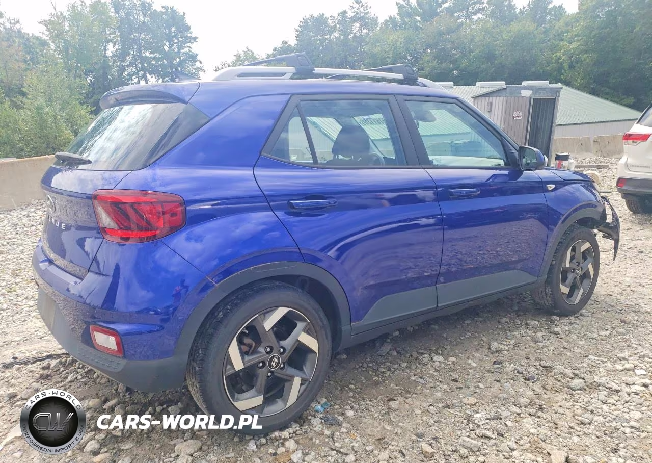 2021 Hyundai Venue Sel VIN:KMHRC8A3XMU089575 - 3