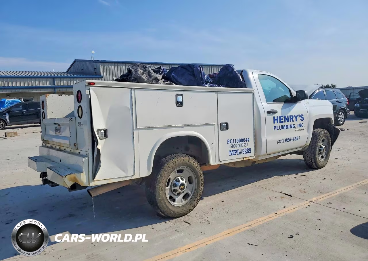 2015 Chevrolet Silverado K2500 Heavy Duty VIN:1GC0KUEGXFZ535445 - 3