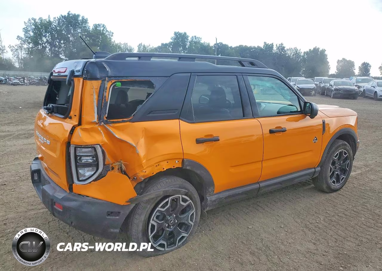 2026 Ford Bronco Sport Outer Banks VIN:3FMCR9CN0TRE77400 - 3