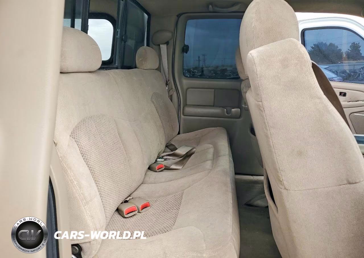 2002 Chevrolet Silverado K1500 VIN:2GCEK19TX21100956 - 10