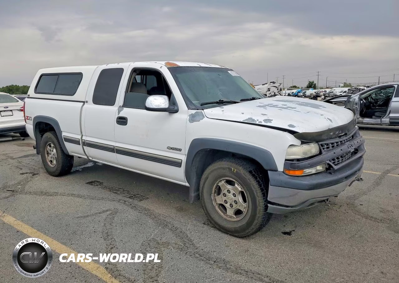 2002 Chevrolet Silverado K1500 VIN:2GCEK19TX21100956 - 4