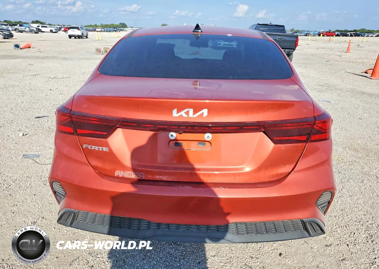 2024 Kia Forte Lxs VIN:3KPF24AD0RE699681 - 6